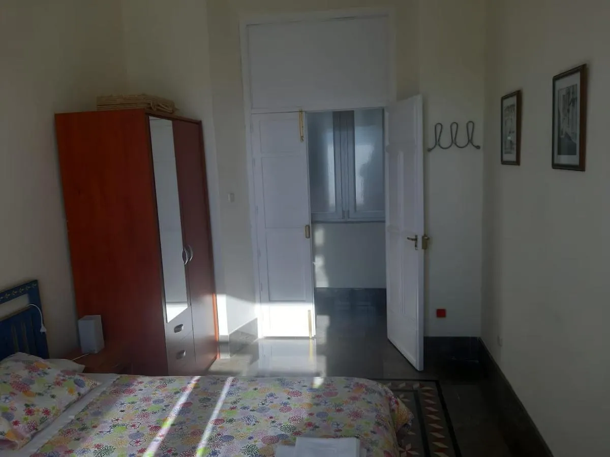 Casa Palacio Lopez Daza Granada Apartment